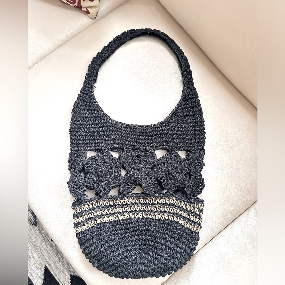 Straw woven bag by Zara ✨
